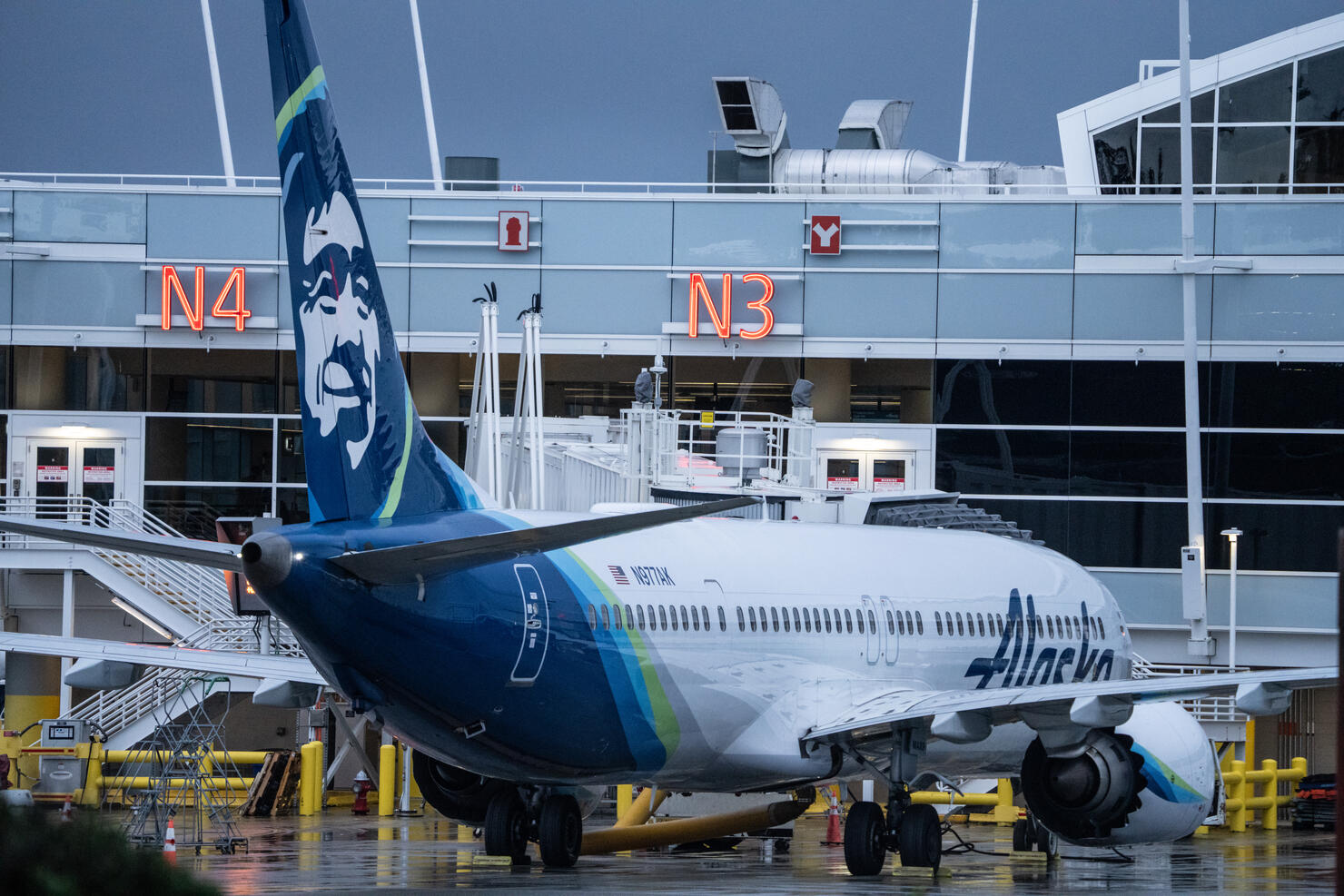 Alaska Airlines Grounds Its Fleet Of 65 Boeing 737 Max 9's, After Fuselage Section Blew Out In Flight