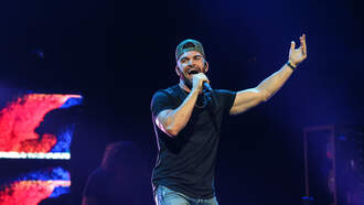 Dylan Scott covers Keith Whitley