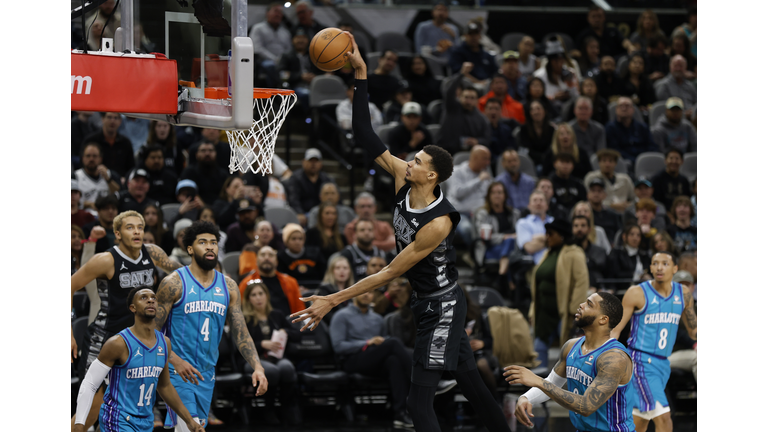 Charlotte Hornets v San Antonio Spurs