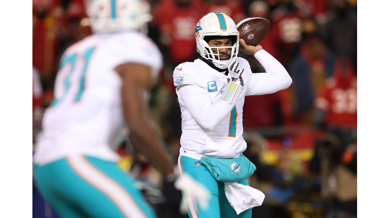 AFC Wild Card Playoffs - Miami Dolphins v Kansas City Chiefs