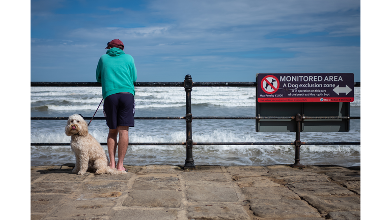 Beachgoers In UK Shunning The Sea Over Water Quality Issues