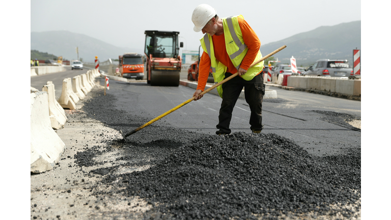 FRANCE-CORSICA-CONSTRUCTION-HEAT WAVE