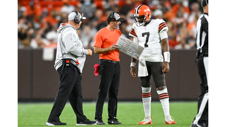 Chicago Bears v Cleveland Browns