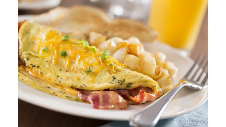 Bacon Cheddar Omelet