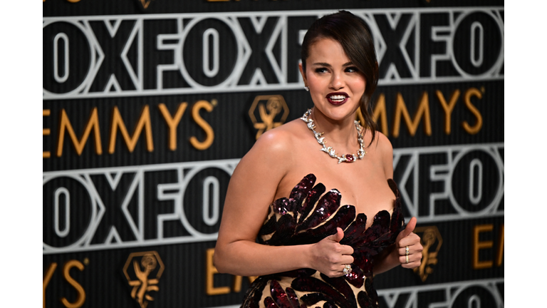 US-ENTERTAINMENT-TV-AWARDS-EMMY-ARRIVALS-RED CARPET