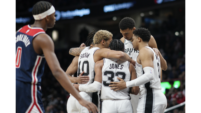 San Antonio Spurs v Washington Wizards