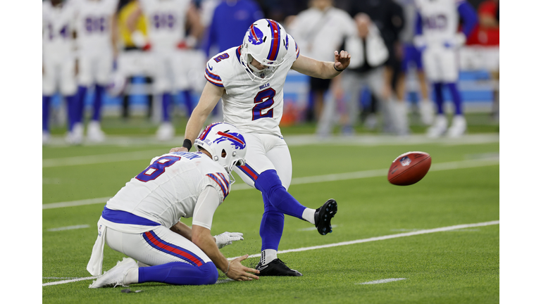 Buffalo Bills v Los Angeles Chargers