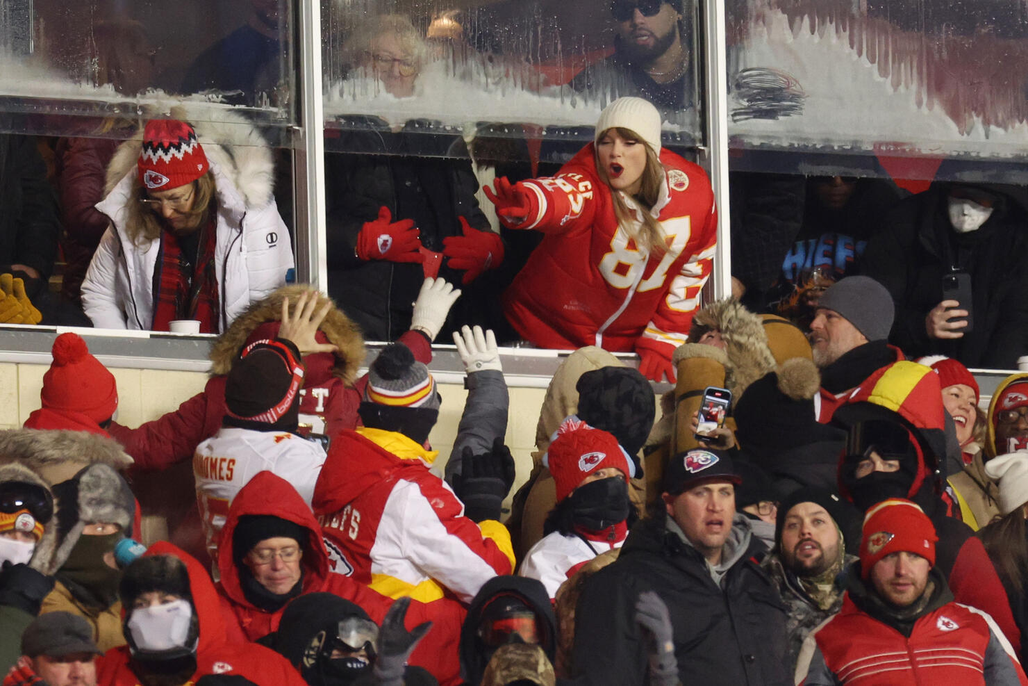 AFC Wild Card Playoffs - Miami Dolphins v Kansas City Chiefs