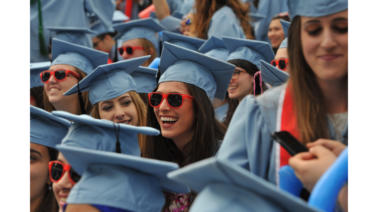 US-EDUCATION-COLUMBIA-COMMENCEMENT