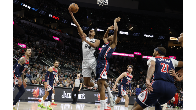 Washington Wizards  v San Antonio Spurs