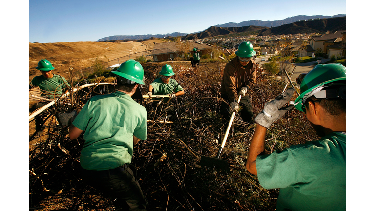 California Developers Continue To Build Homes In Fire-Prone Areas