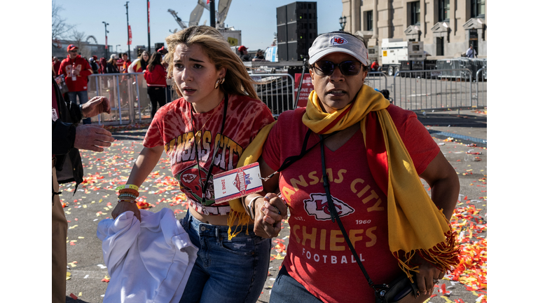 TOPSHOT-AMFOOT-SUPERBOWL-CHIEFS-SHOOTING