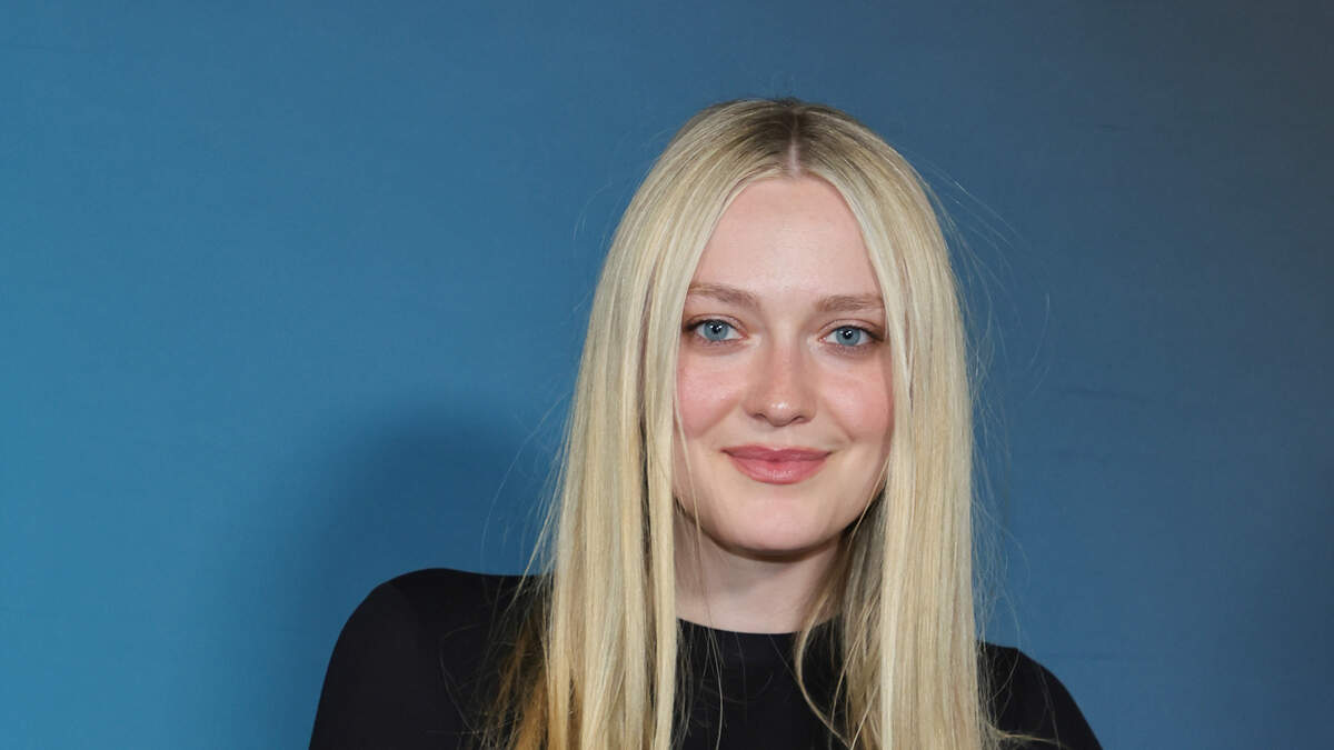 THE WATCHERS: Dakota Fanning Stars in M. Night Shyamalan's Daughter's ...