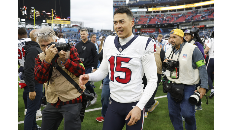 Houston Texans v Tennessee Titans