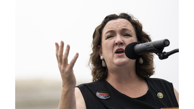 Democratic Senators Join Rally Calling For Ethic Reforms For The Supreme Court