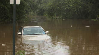 FOTOS/VIDEOS: Sur de Florida Inundado; Coches Sumergidos