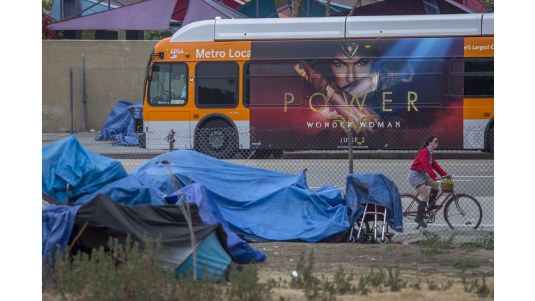 Homelessness In Los Angeles Jumps 20 Percent From 2016 Numbers