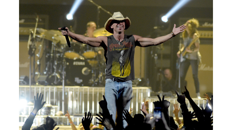 Kenny Chesney Kicks Off "The Big Revival" Tour