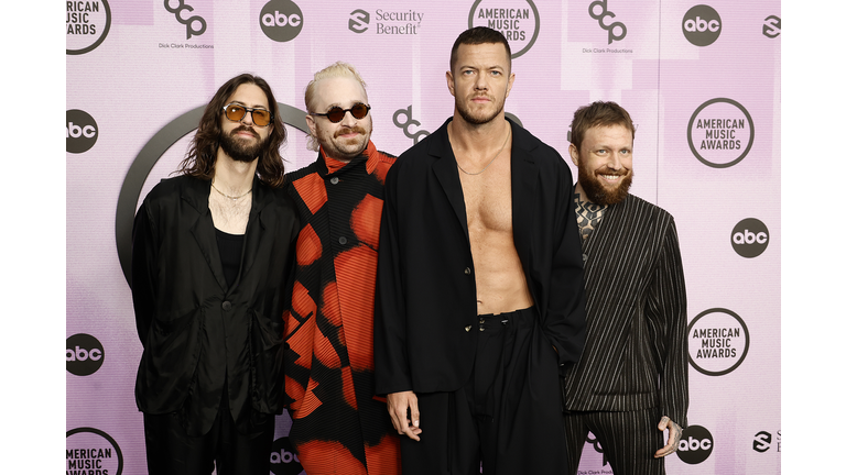 2022 American Music Awards - Arrivals