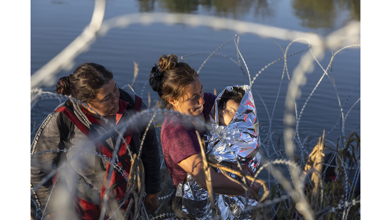 Surge Of Migrants Overwhelms Border Crossings