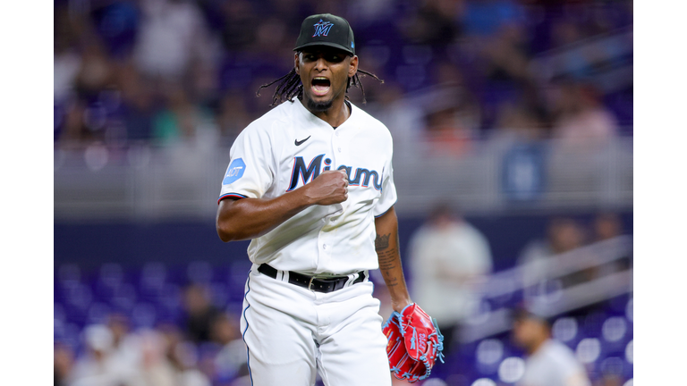 San Francisco Giants v Miami Marlins