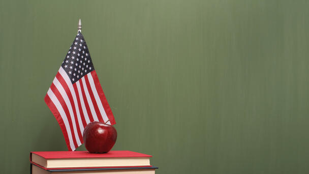 Luling Educator Wants To Be Chosen As 'America's Favorite Teacher'
