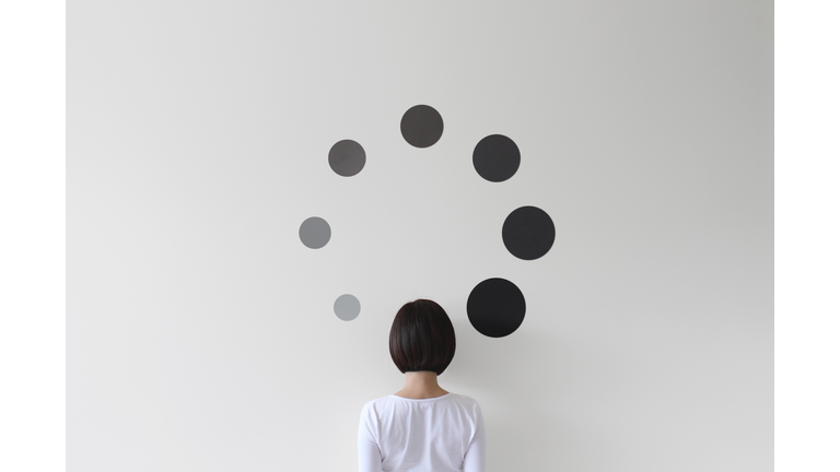 Conceptual loading symbol