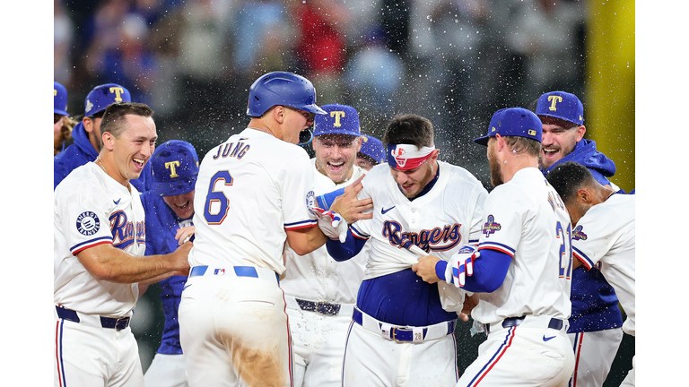 Chicago Cubs v Texas Rangers