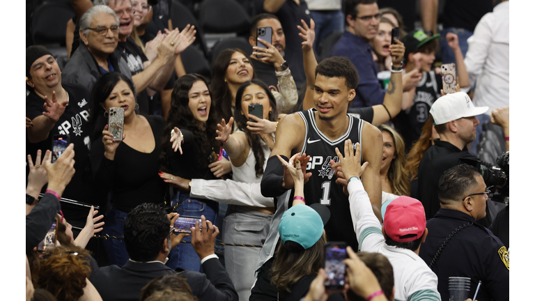 New York Knicks v San Antonio Spurs