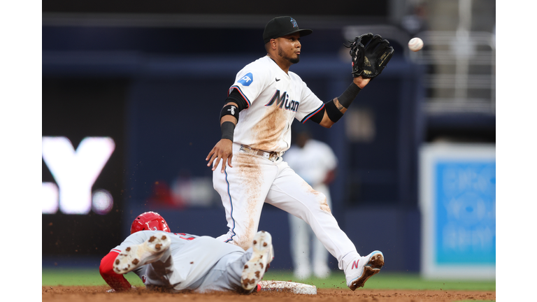 Los Angeles Angels v Miami Marlins