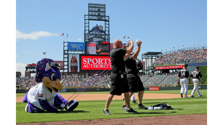 Los Angeles Dodgers v Colorado Rockies