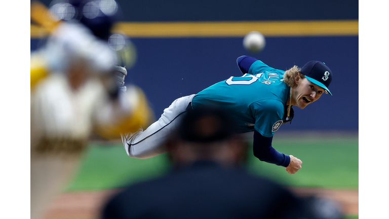 Seattle Mariners v Milwaukee Brewers