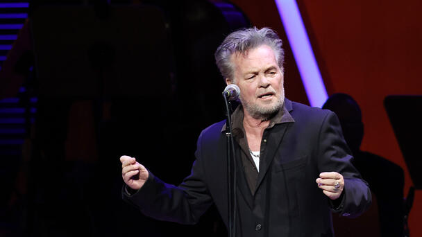 John Mellencamp Cuts Show Short After An Altercation With Hecklers