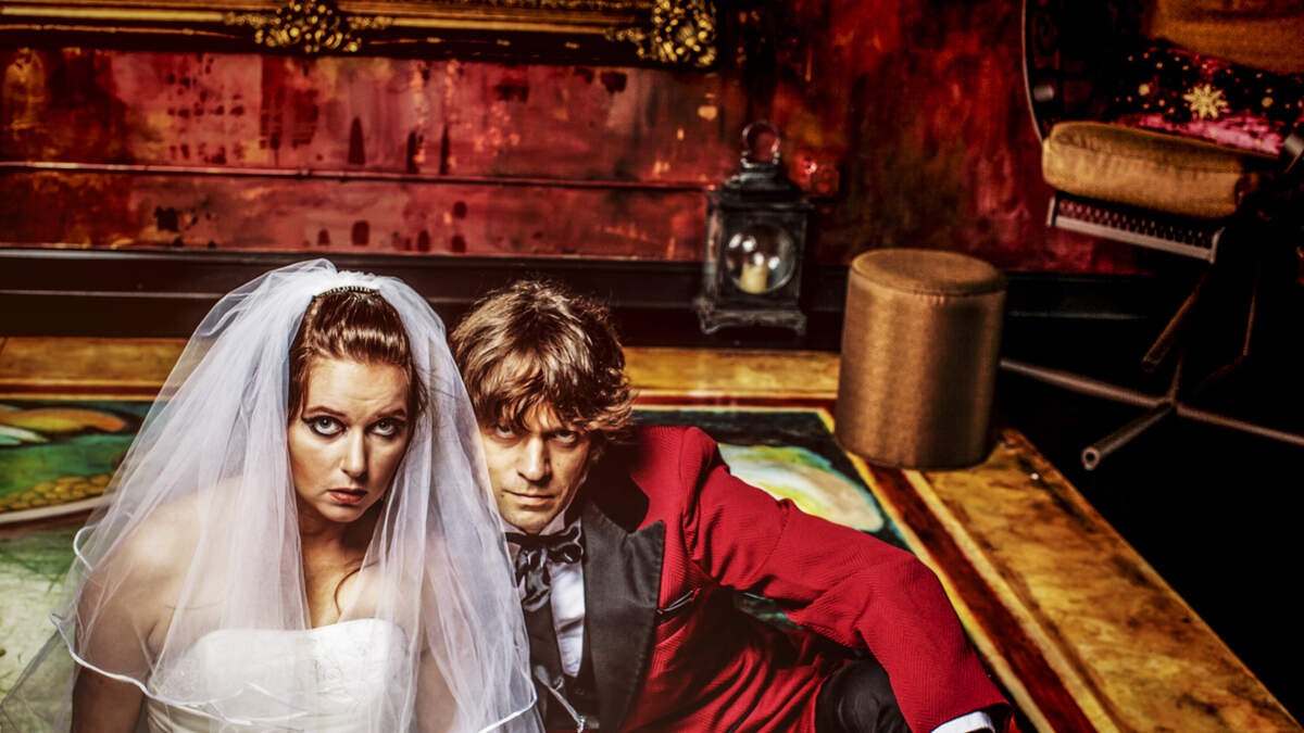 The Most Common Wedding Regrets | K102 | Amy James