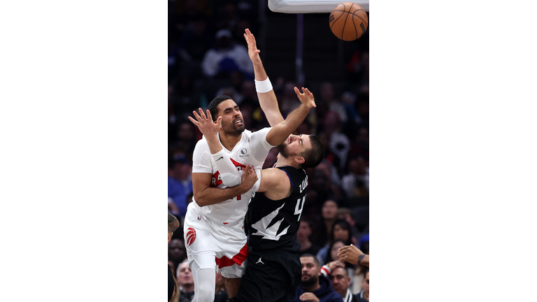 Toronto Raptors v Los Angeles Clippers