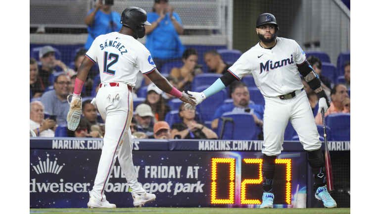 San Francisco Giants v Miami Marlins