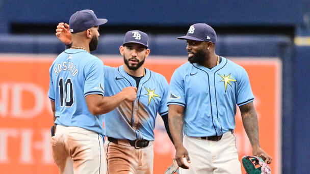 Rays Split Series With Angels