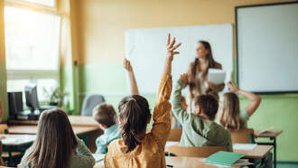 PBC School Teachers Protesting Over Impasse Between Union & School District