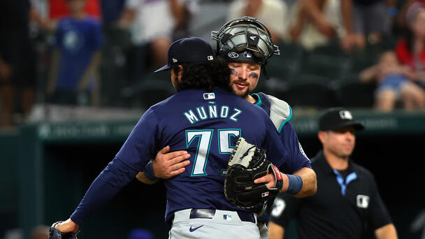 M’s Take Two of Three in Texas, Climb Past World Champs in West