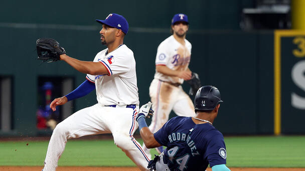 Rangers Lose To Mariners