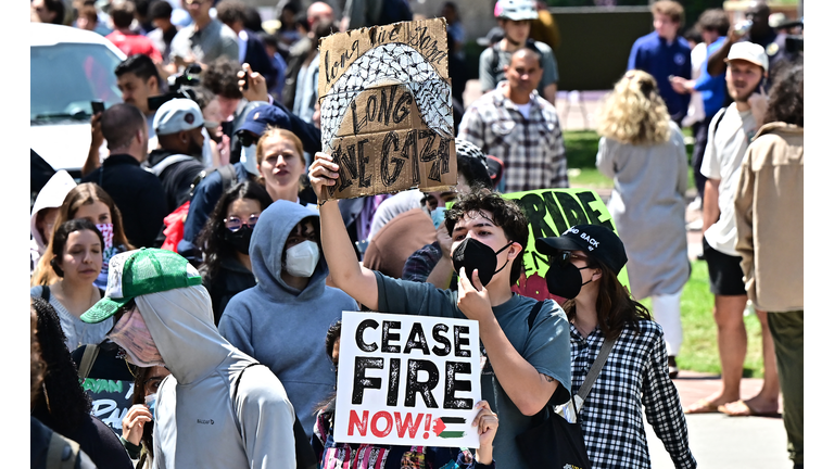 US-ISRAEL-PALESTINIAN-CONFLICT-EDUCATION-PROTEST-CALIFORNIA