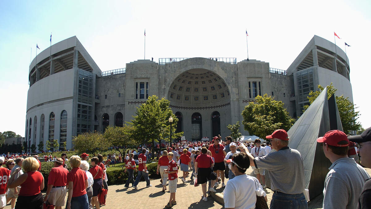 One Dead After Fall From Ohio Stadium Stands During Commencement Ceremony | 1150 WIMA