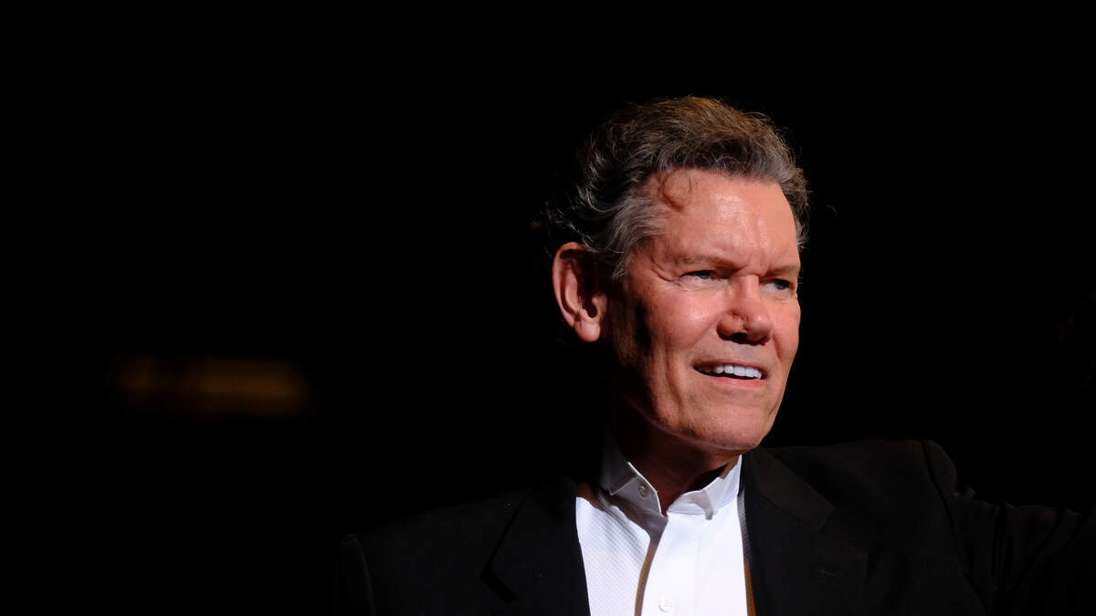 Randy Travis has a great new song, courtesy of AI | 99.1 KCAD | Casey ...