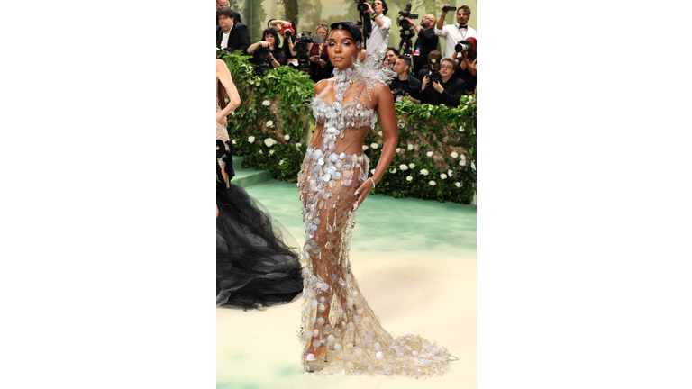 The 2024 Met Gala Celebrating "Sleeping Beauties: Reawakening Fashion" - Arrivals