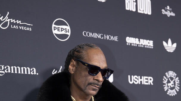 Snoop Dogg Is Getting His Own College Football Bowl Game