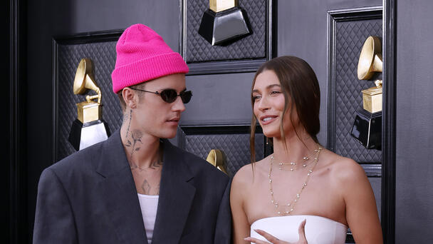 Hailey and Justin Bieber Announce Pregnancy!