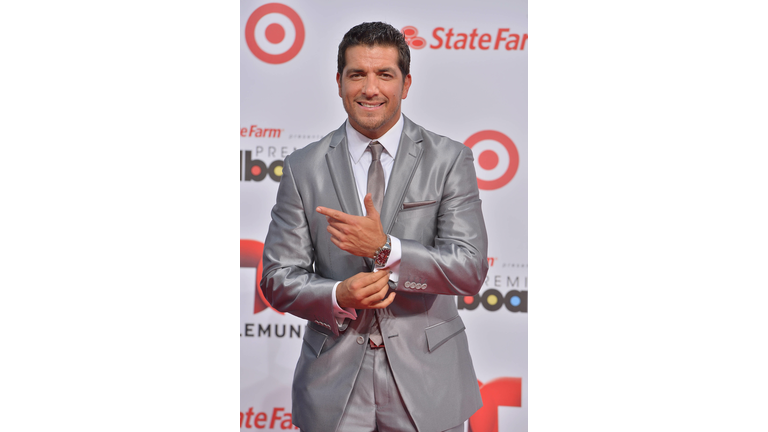 2013 Billboard Latin Music Awards - Arrivals