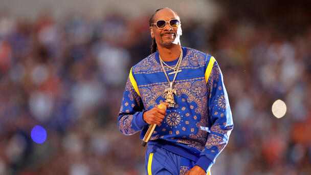 Snoop Dogg Joins the Cast of "The Voice"