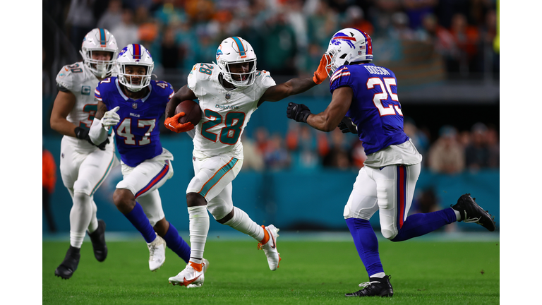 Buffalo Bills v Miami Dolphins