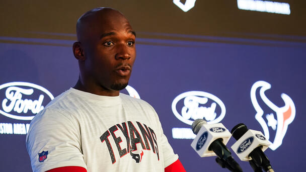 NFL Insider Aaron Wilson Talks Texans Rookie Minicamp, Competitive WR Room